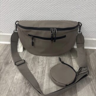 Sac style banane imperméable taupe