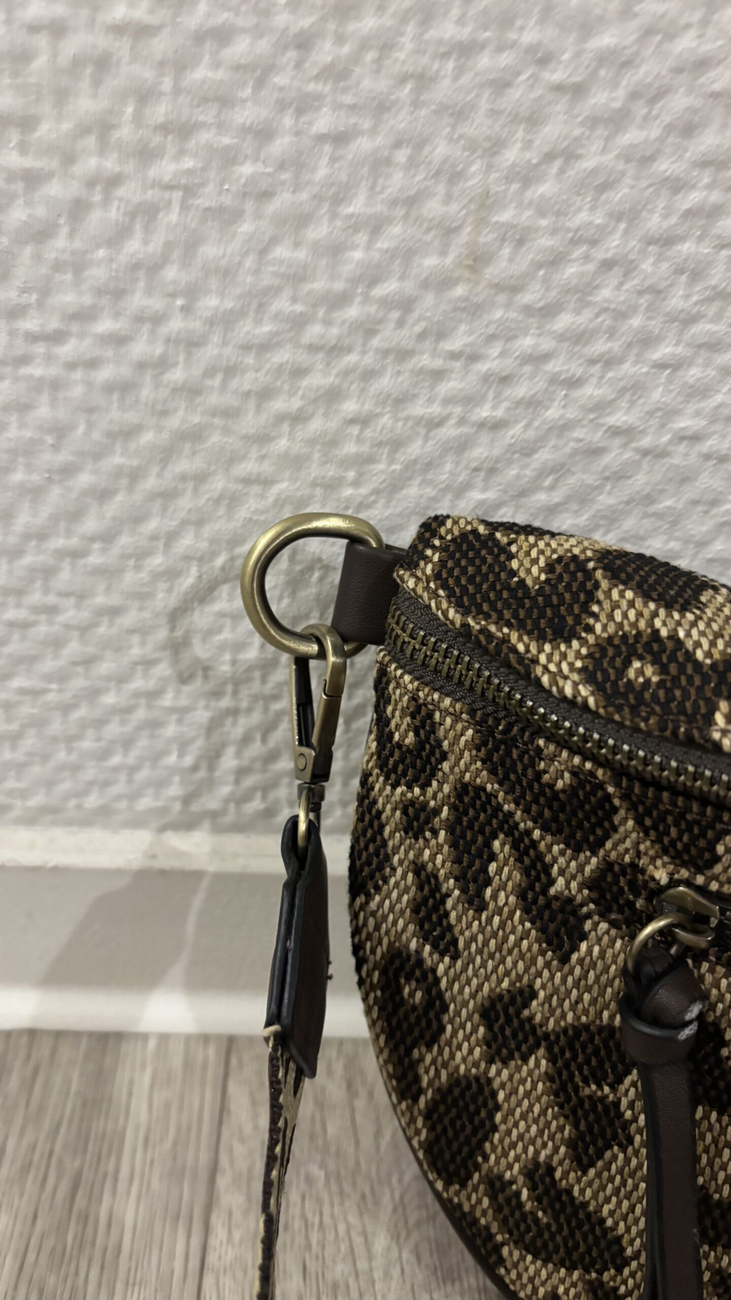 sac style banane imprimé léopard – Image 3
