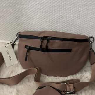 Sac style banane imperméable vieux rose