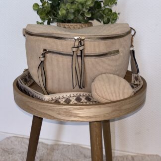 sac style banane en velours cotelé beige