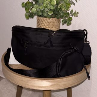 sac style banane imperméable noir